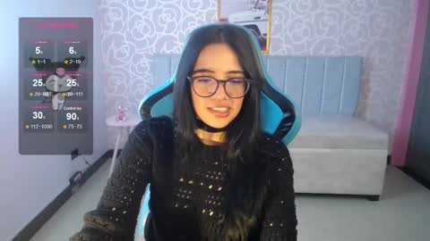 Snapshot of ninfa_ch chatting on 01.28.25 Ninfa online show from 01.28.25