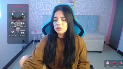 Snapshot of ninfa_ch chatting on 01.29.25 Ninfa online show from 01.29.25