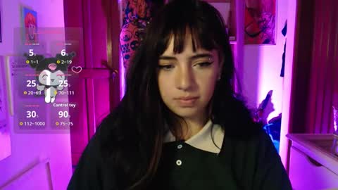 Snapshot of ninfa_ch chatting on 10.09.25 Ninfa online show from 10.09.25