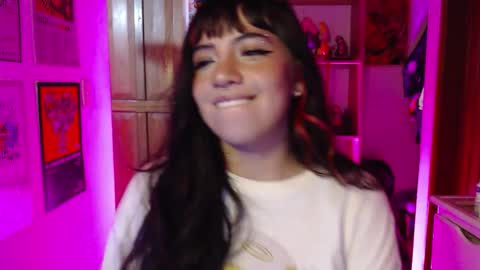 Snapshot of ninfa_ch chatting on 11.26.25 Ninfa online show from 11.26.25