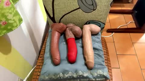 Snapshot of ninfo_puta chatting on 12.03.25 Ninfo Puta online show from 12.03.25