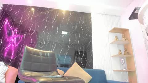 nini_beyker online show from 03.27.26