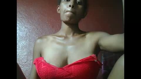 Snapshot of ninie246746 chatting on 01.25.25 ninie246746 online show from 01.25.25