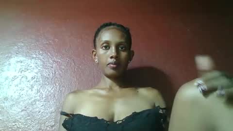 Snapshot of ninie246746 chatting on 02.16.25 ninie246746 online show from 02.16.25