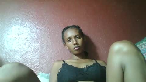 Snapshot of ninie246746 chatting on 02.16.25 ninie246746 online show from 02.16.25