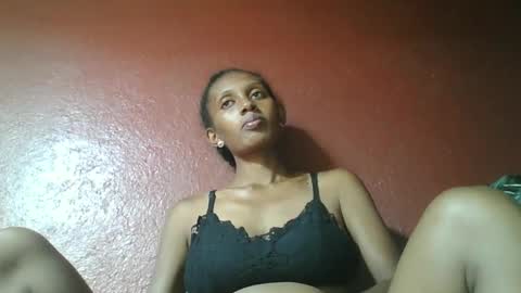 Snapshot of ninie246746 chatting on 02.17.25 ninie246746 online show from 02.17.25