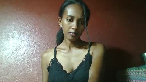 Snapshot of ninie246746 chatting on 02.18.25 ninie246746 online show from 02.18.25