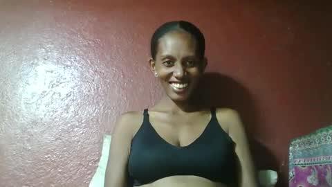 Snapshot of ninie246746 chatting on 02.27.25 ninie246746 online show from 02.27.25