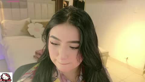Snapshot of ninna_sweet_ chatting on 04.19.26 Nina online show from 04.19.26