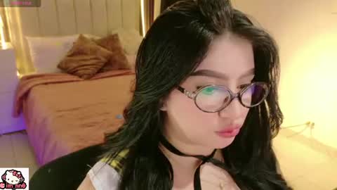 Snapshot of ninna_sweet_ chatting on 06.19.26 Nina online show from 06.19.26