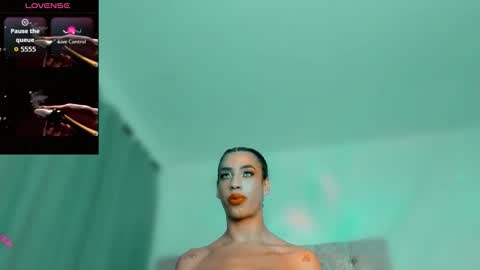 Ninon Beart online show from 02.20.26