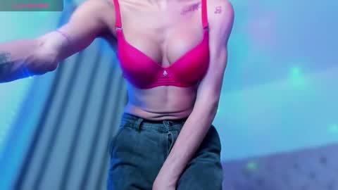 Ninon Beart online show from 03.01.26