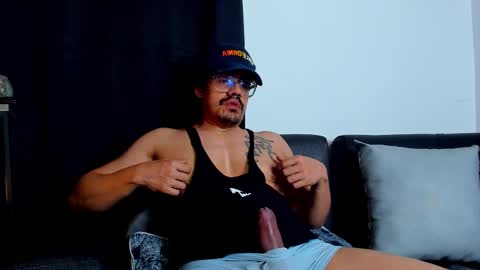 Snapshot of nipsfetich chatting on 02.09.25 Steven online show from 02.09.25