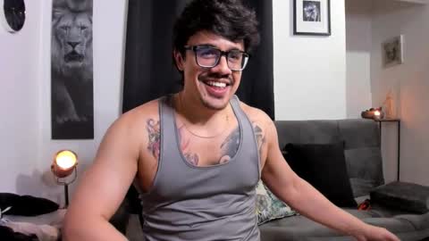 Snapshot of nipsfetich chatting on 10.26.25 Steven online show from 10.26.25