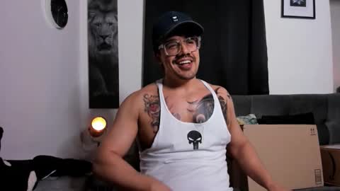 Snapshot of nipsfetich chatting on 11.14.25 Steven online show from 11.14.25