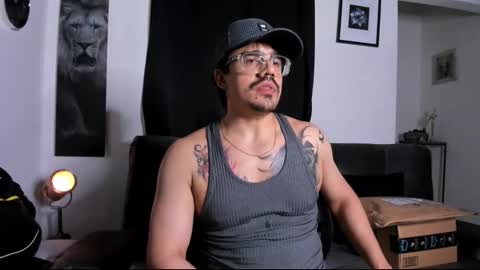 Snapshot of nipsfetich chatting on 11.23.25 Steven online show from 11.23.25