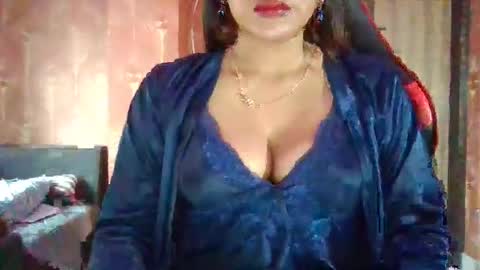 Snapshot of nisha_baby chatting on 09.12.25 Nishu online show from 09.12.25