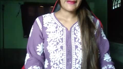 Snapshot of nisha_baby chatting on 10.15.25 Nishu online show from 10.15.25