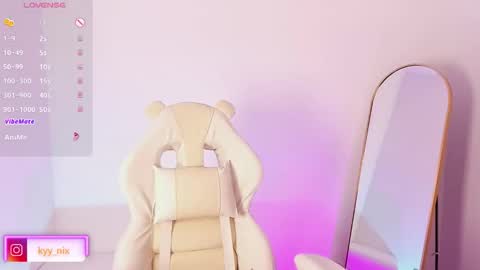 Nicki  online show from 03.10.26