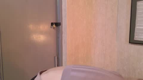 Nixx  online show from 04.15.26