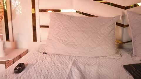 Nixx  online show from 04.19.26