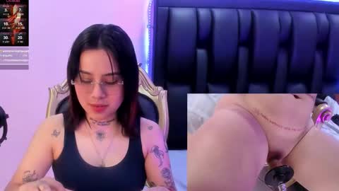 Snapshot of nixielee__ chatting on 10.03.25 Nixie online show from 10.03.25
