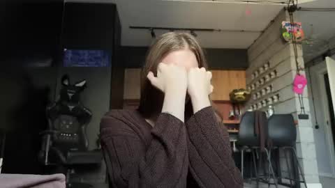 Tears Lora online show from 05.17.26