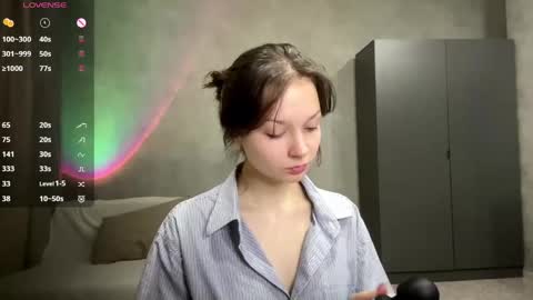 Nora online show from 04.04.26