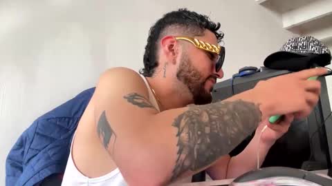 noa_bonucci online show from 09.17.25