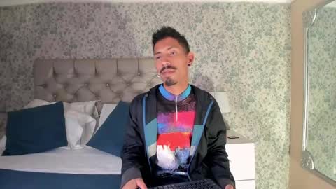 Noah online show from 04.14.26