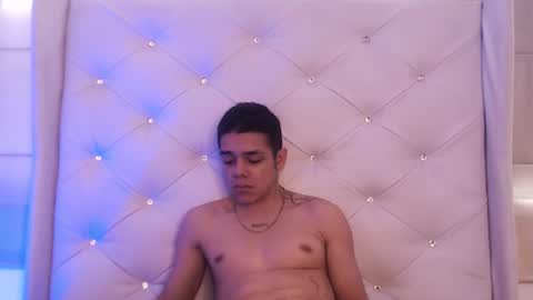 Zoe  online show from 01.12.26