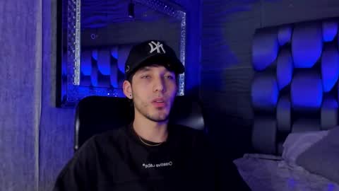 Noah Brigth online show from 10.29.25