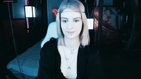 REAL name LiaDM are always open online show from 02.12.25