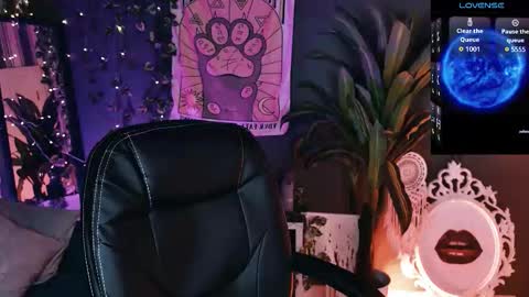 REAL name LiaDM are always open online show from 03.27.26