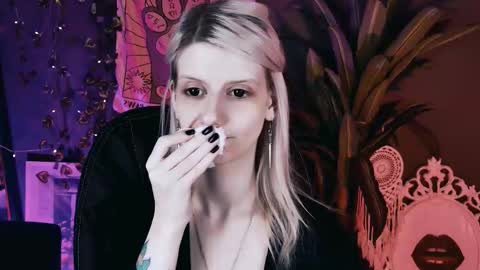 REAL name LiaDM are always open online show from 03.28.26