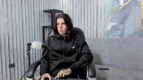 noah_ggh online show from 04.22.26