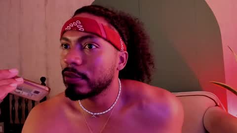 Snapshot of noah_jones__ chatting on 01.23.25 Noah online show from 01.23.25