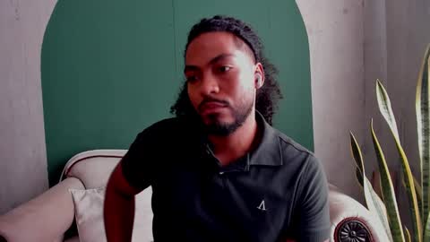 Snapshot of noah_jones__ chatting on 09.15.25 Noah online show from 09.15.25