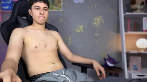 noah  online show from 04.07.26