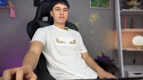 noah  online show from 04.08.26