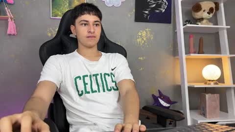 noah  online show from 04.09.26