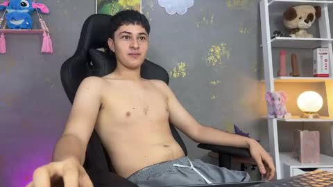 noah  online show from 04.12.26