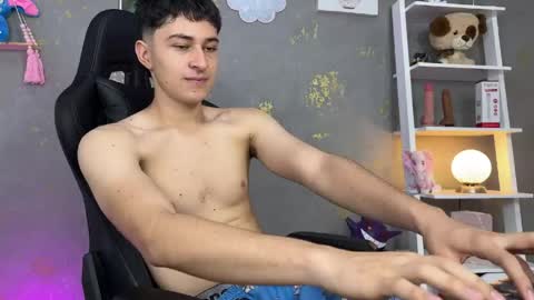 noah  online show from 04.15.26