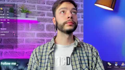 Snapshot of noah_ricci_ chatting on 05.17.26 online show from 05.17.26