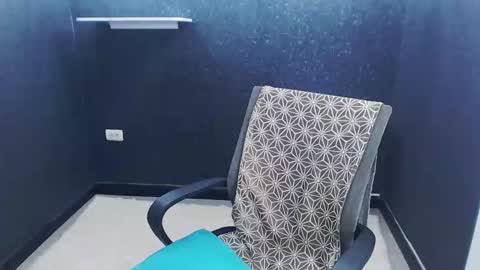 noah_sokolov online show from 01.14.26