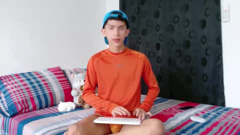 noah tyler  online show from 11.19.25