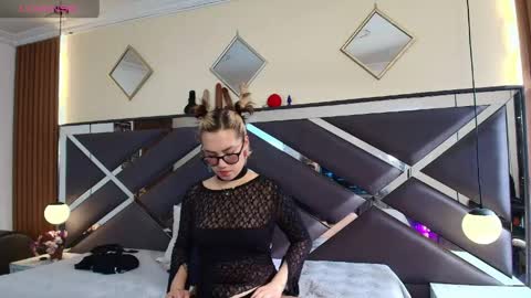 Snapshot of noahandgaia chatting on 05.31.26 Noah And Gaia online show from 05.31.26