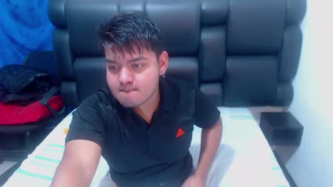 noahdeepthroatt online show from 03.21.26