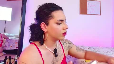 noahmonroe_11 online show from 11.28.25