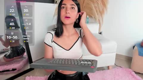 Noami Rose  online show from 11.09.25